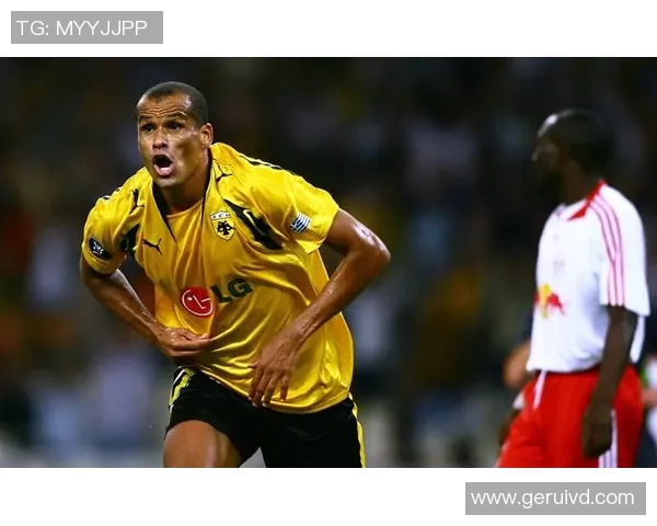 美国足球队明星球员名单与成就解析 盘点现役与历史传奇球员